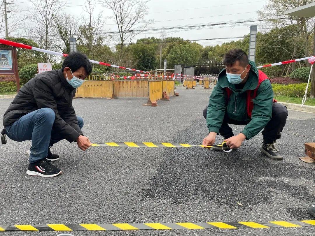 金山区智能交通助手全新上线，守护出行安全添彩生活